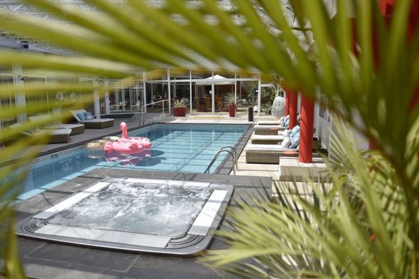 PISCINE-+-BOUEES Hotel Arles Plaza