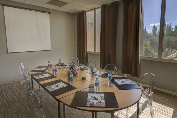 Salle FOCUS2 Hotel Arles Plaza