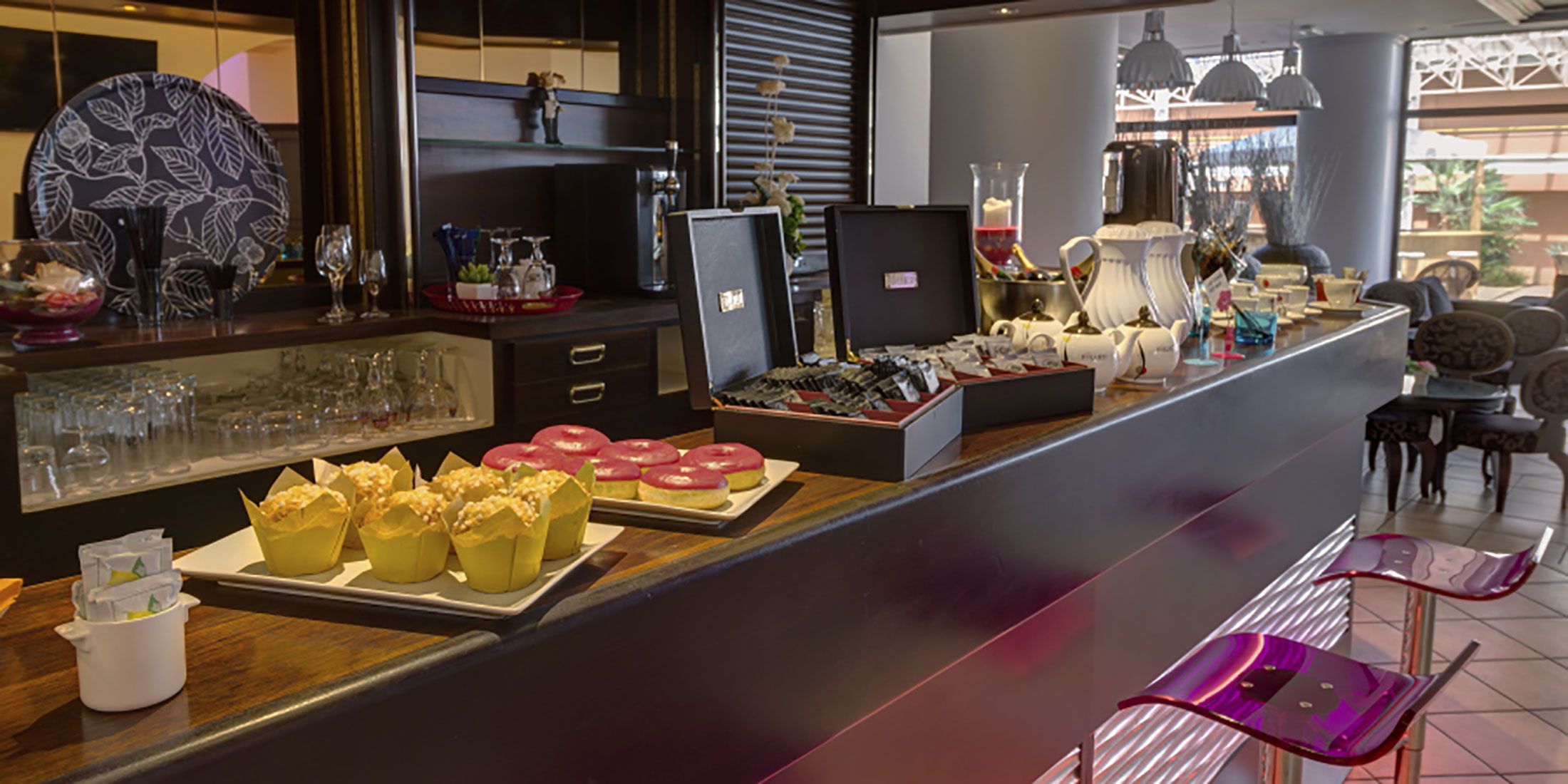PAUSE-CAFE-BAR Hotel Arles Plaza
