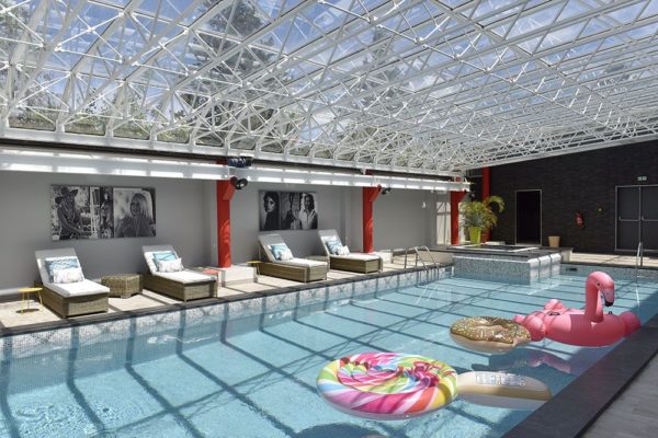 PISCINE-+-BOUEES Hotel Arles Plaza